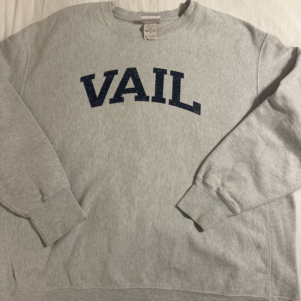 Champion Vintage Style Vail Graphic Crewneck Sweatshirt - Gray